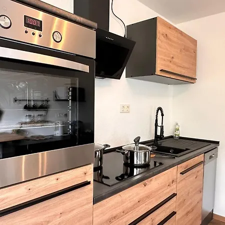 Schwarzwaldraum Schlossblick * הורנברג